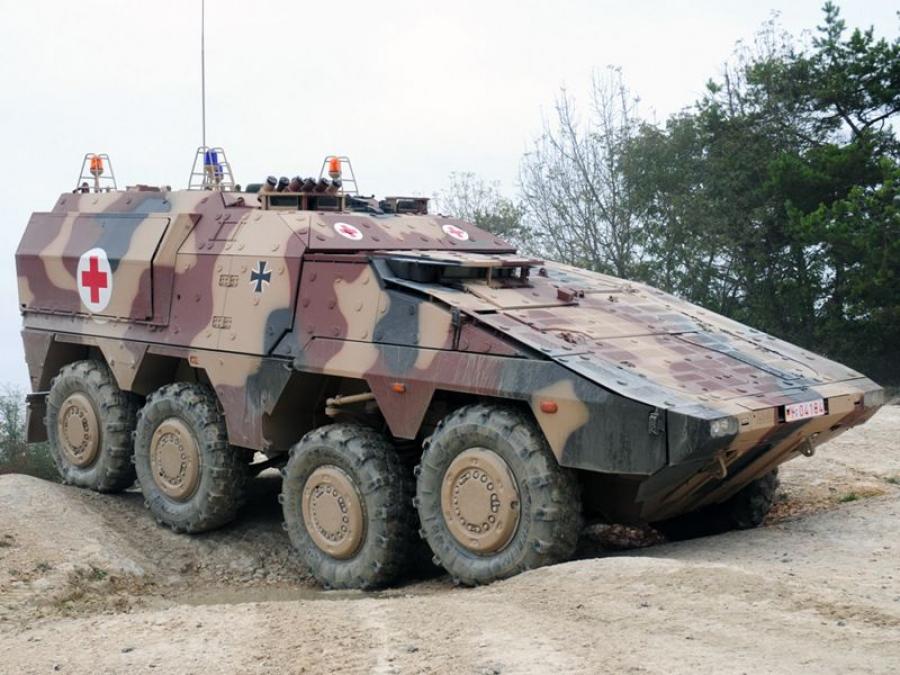  KMW ARTEC Boxer 8x8 Ambulance 2010 года  (фото 3 из 4)